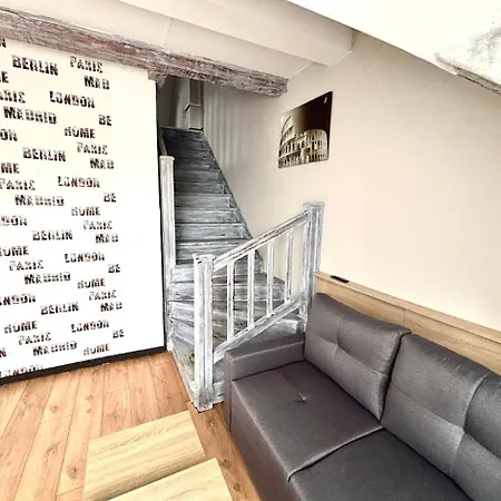 Pier Centrum Apartamento *